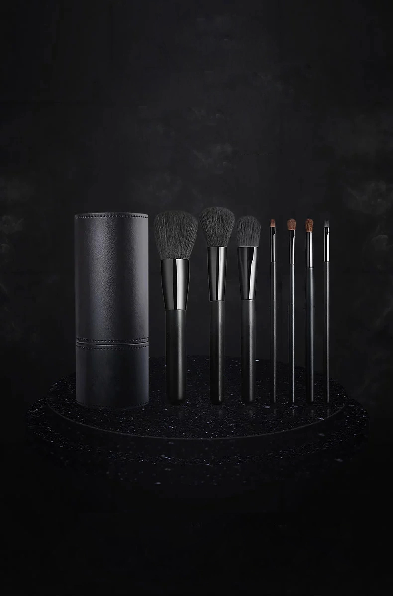 High Quality Wholesale OEM Private Label Luxury Black Full Cosmetics Makeup Brushes Set